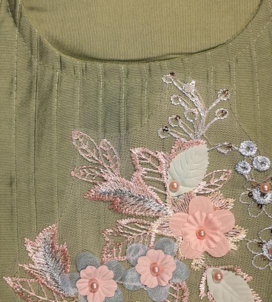 Noor-e-Pista Green Suit